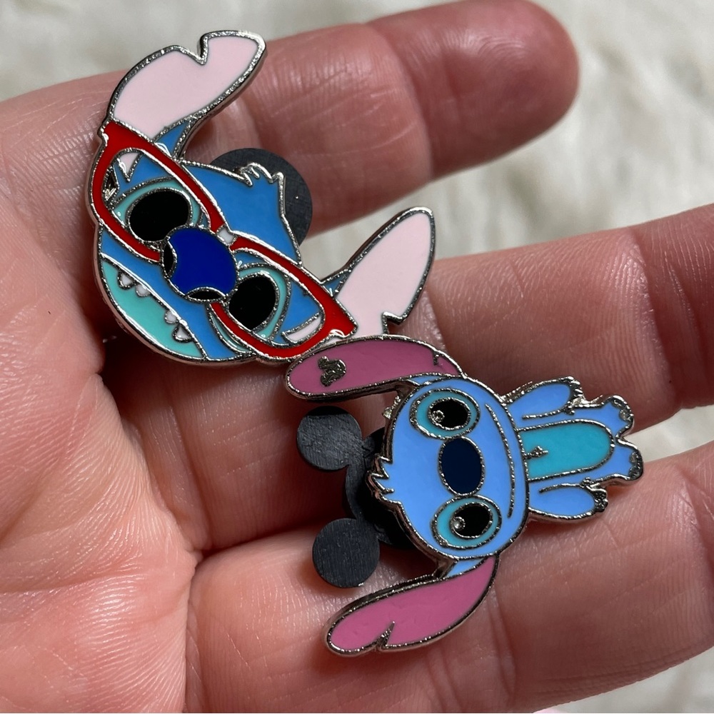 Hidden Mickey disney trading pins - lilo & stitch - Picture 4 of 5